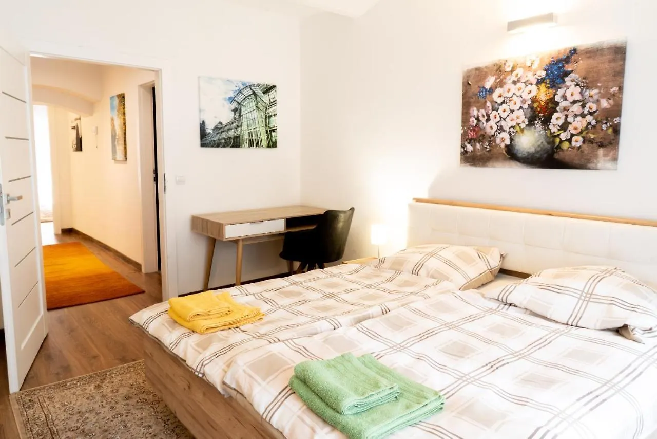 Dana'S Apartment Beim Augarten Vienna 0*,  Austria